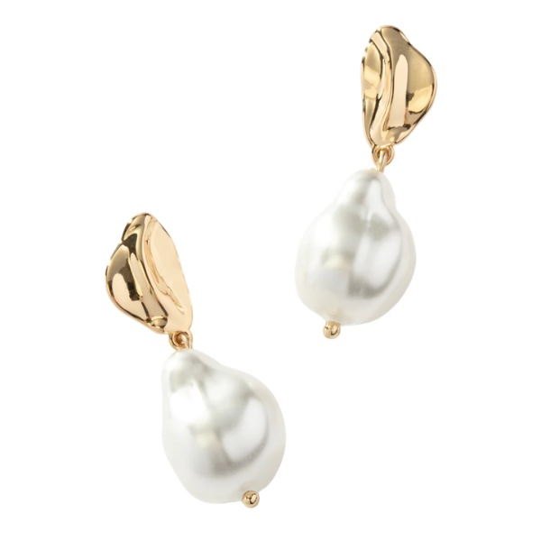 sole pearl drop earrings